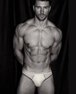 Денис — фото 2